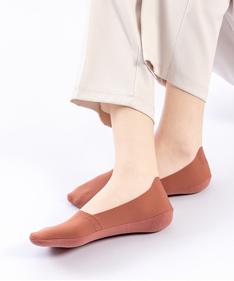 This bundle contains 4 styles of socks:                                            ✅10 Pairs Ice Silk Invisible Socks ✅6 Pairs Cotton Invisible Socks       ✅12 Pairs Short Tube Socks       ✅10 Pairs Anti-slip Black Silk  Socks
